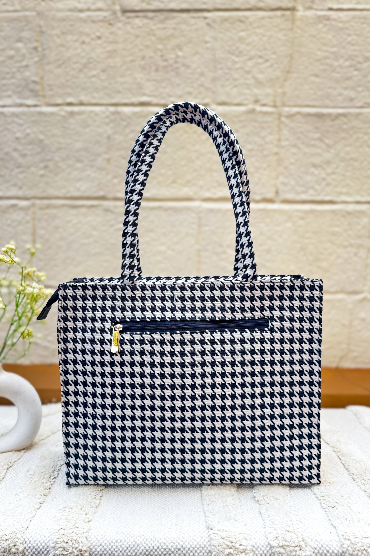 Chic Check - Box Tote